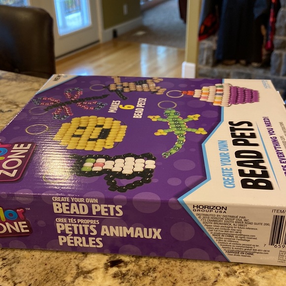 💋2/$30💋 2 craft sets - Picture 5 of 8